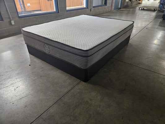 Axiom Hybrid Mattress